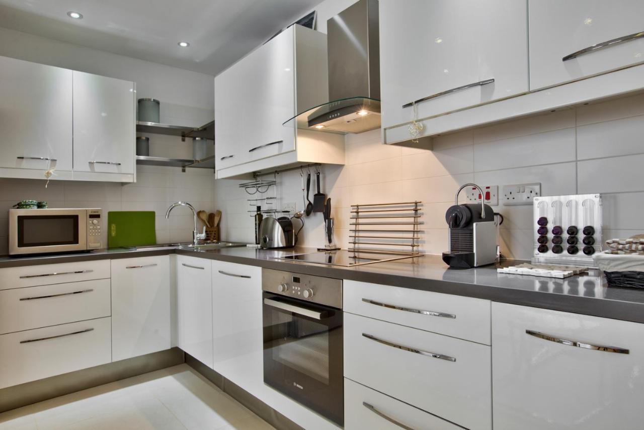 Bright And Central 2 Bedroom Apartment In Sliema Exterior foto